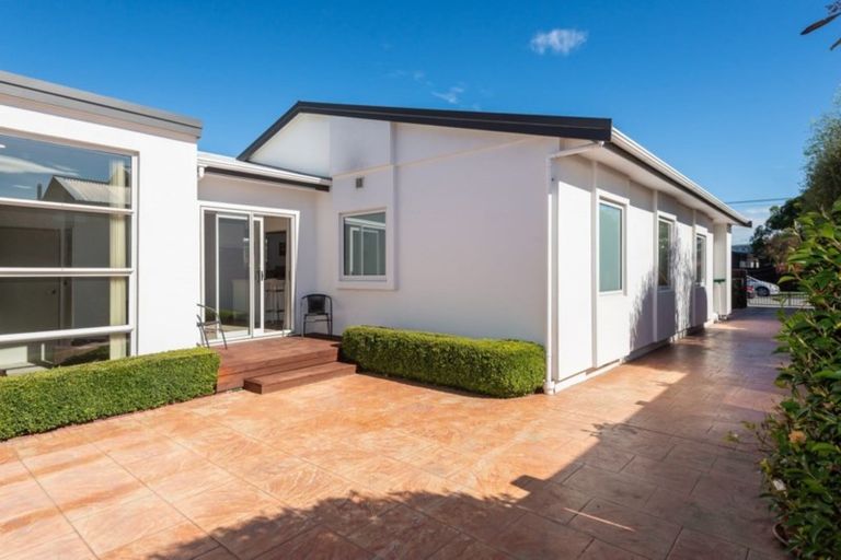 Photo of property in 90 Westholme Street, Strowan, Christchurch, 8052