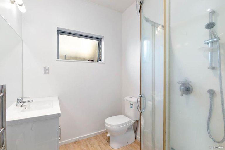 Photo of property in 44 Penzance Road, Mairangi Bay, Auckland, 0630