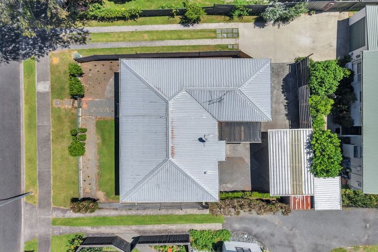 Photo of property in 8a Kaimai Place, Hairini, Tauranga, 3112