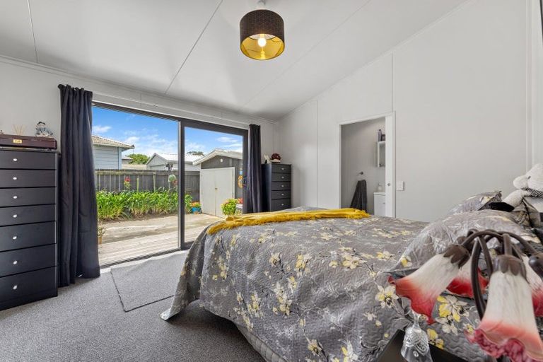 Photo of property in 68 Grey Street, Woodville, 4920