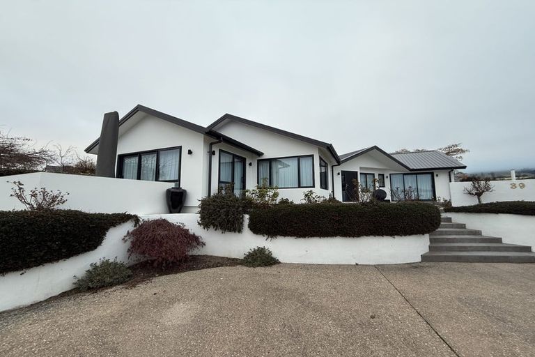 Photo of property in 39 Willowridge, Wanaka, 9305