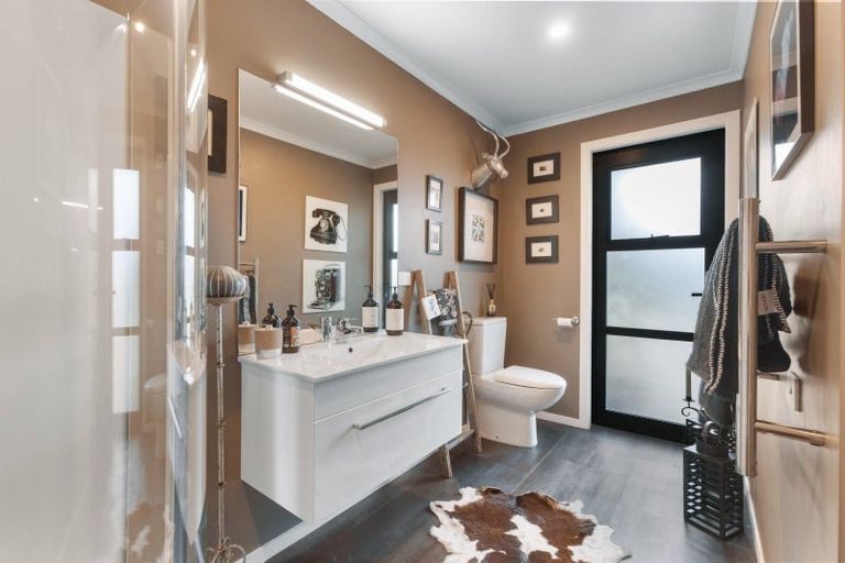 Photo of property in 3 Prospect Lane, Bannockburn, Cromwell, 9384