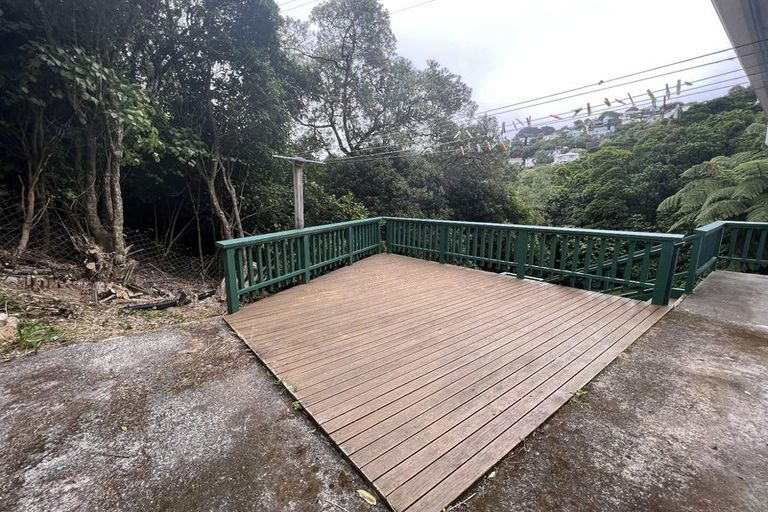 Photo of property in 20 Zetland Street, Highbury, Wellington, 6012