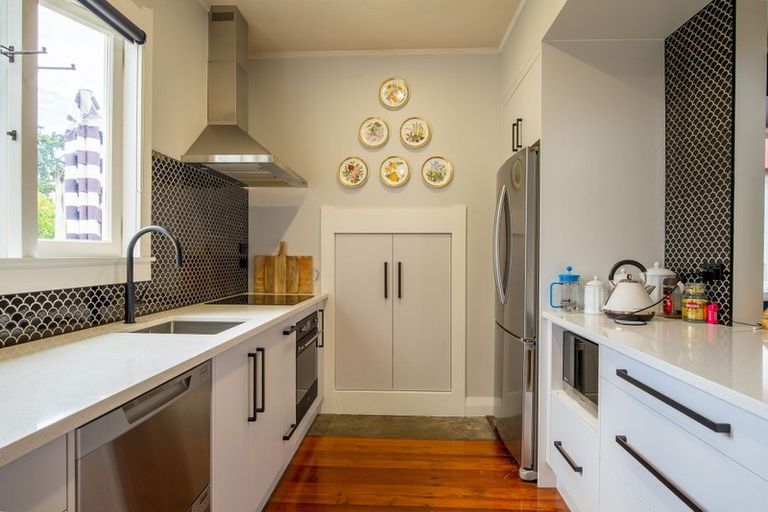 Photo of property in 8 Miller Avenue, Paeroa, 3600