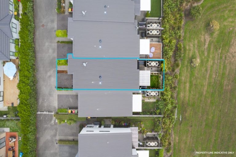 Photo of property in 12b Dida Park Drive, Kumeu, 0810