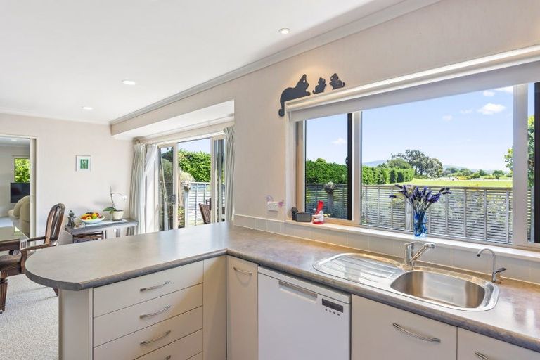 Photo of property in 56 Realm Drive, Paraparaumu, 5032