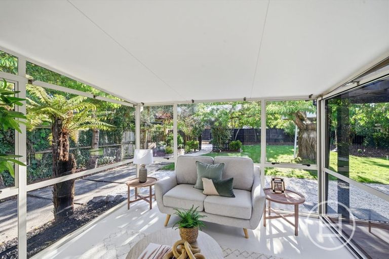 Photo of property in 11 Moyna Avenue, Dallington, Christchurch, 8061