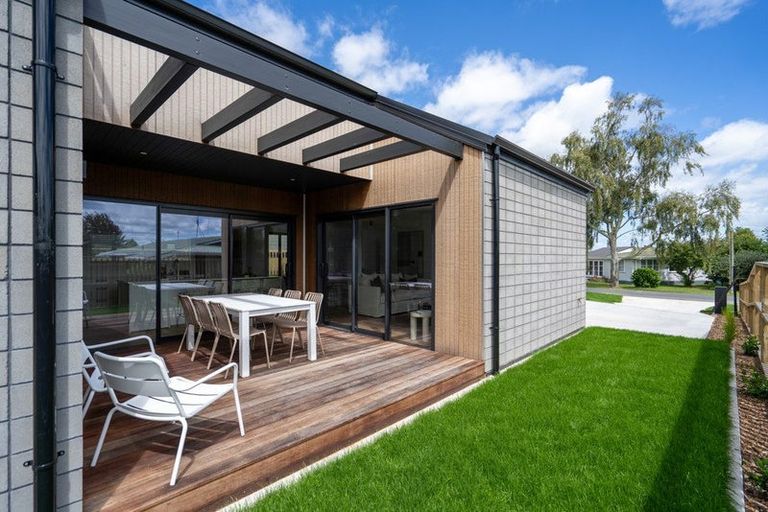 Photo of property in 19 Kelly Road, Riverhead, 0820