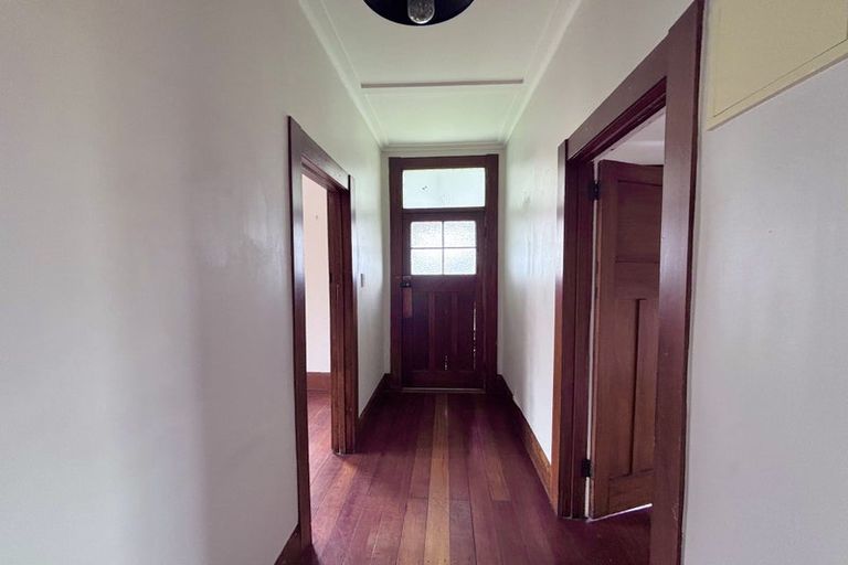 Photo of property in 5 Moa Crescent, Frankton, Hamilton, 3204