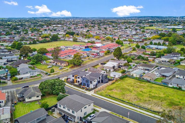 Photo of property in 85b Raglan Street, Mangere East, Auckland, 2024