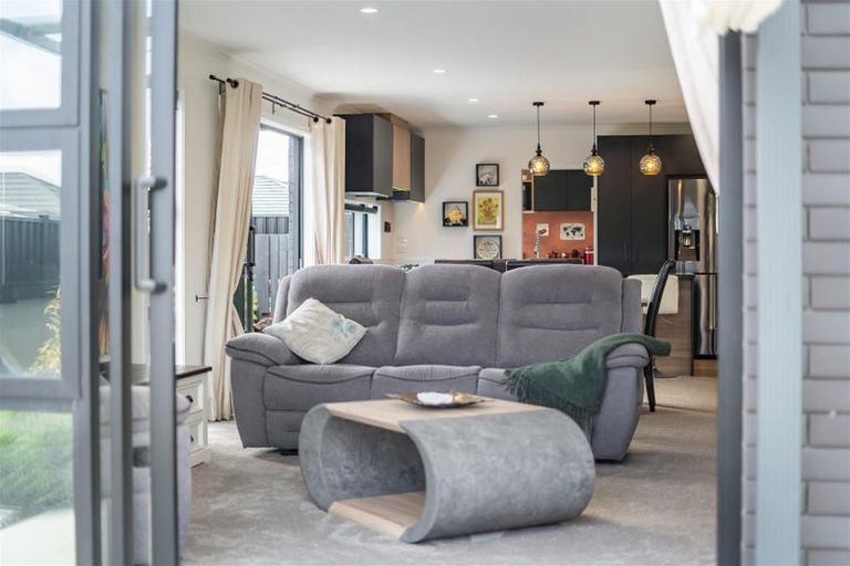 Photo of property in 4 Fenwick Crescent, Wallaceville, Upper Hutt, 5018