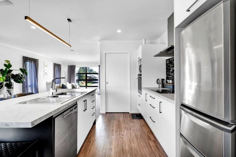 Photo of property in 3 Tangaroa Street, Waitara, 4320