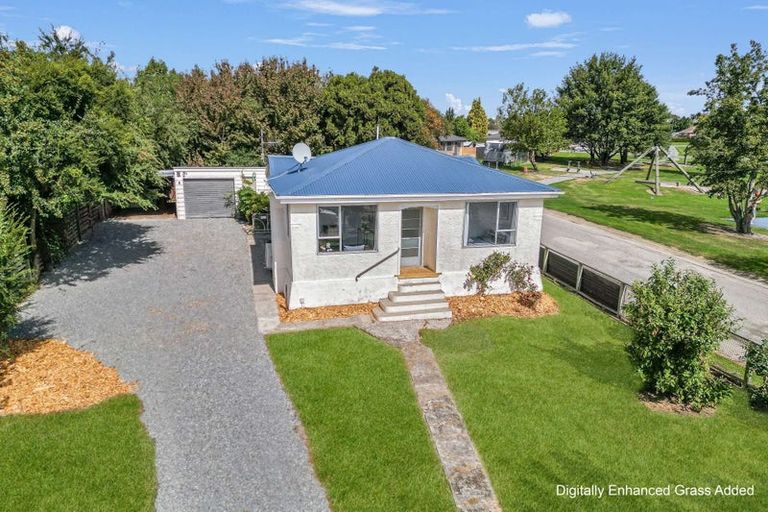 Photo of property in 14 Oxford Street, East Gore, Gore, 9710