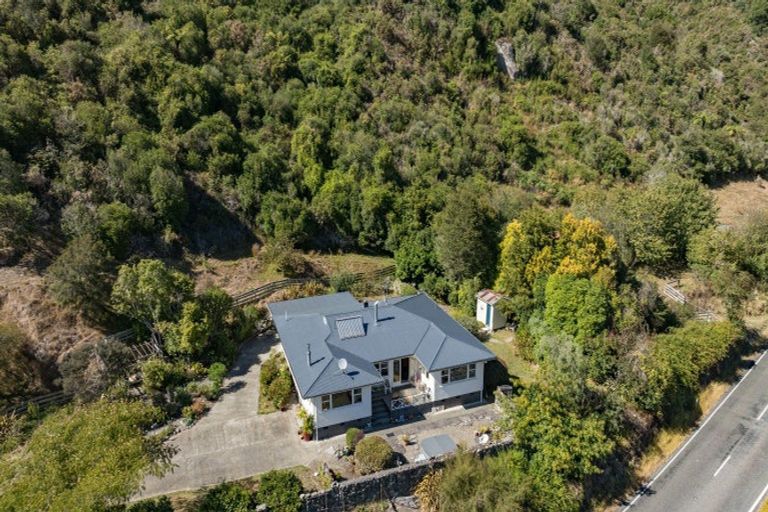 Photo of property in 411 Motueka Valley Highway, Motueka, 7196
