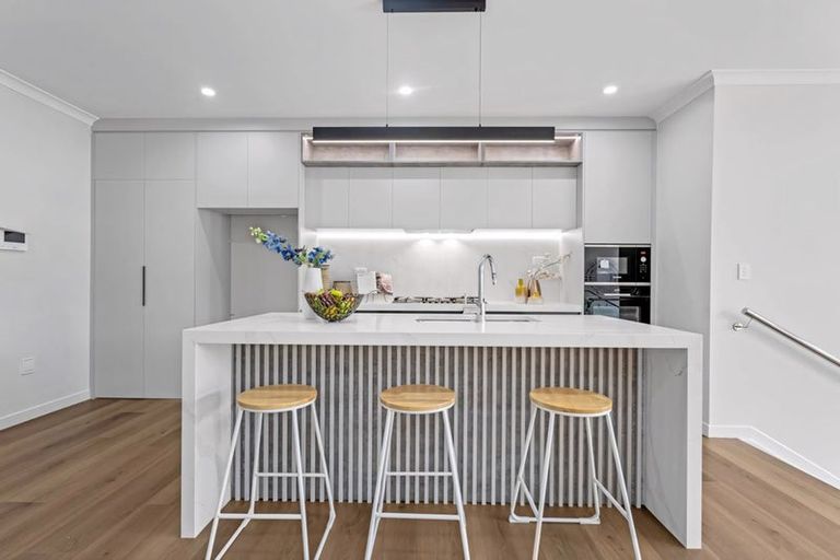 Photo of property in 63 Koromeke Street, Flat Bush, Auckland, 2019