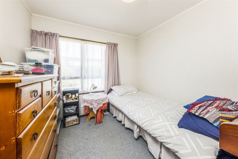 Photo of property in 1/11 Queen Street, Papakura, 2110