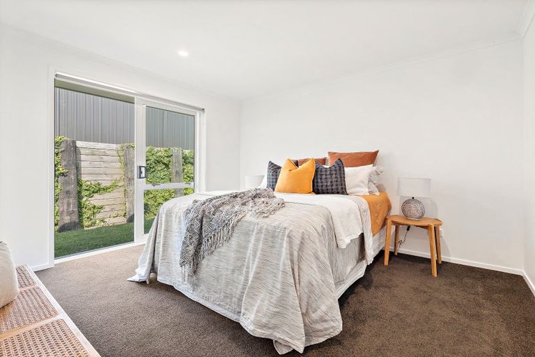 Photo of property in 18 Tabraham Crescent, Pyes Pa, Tauranga, 3112