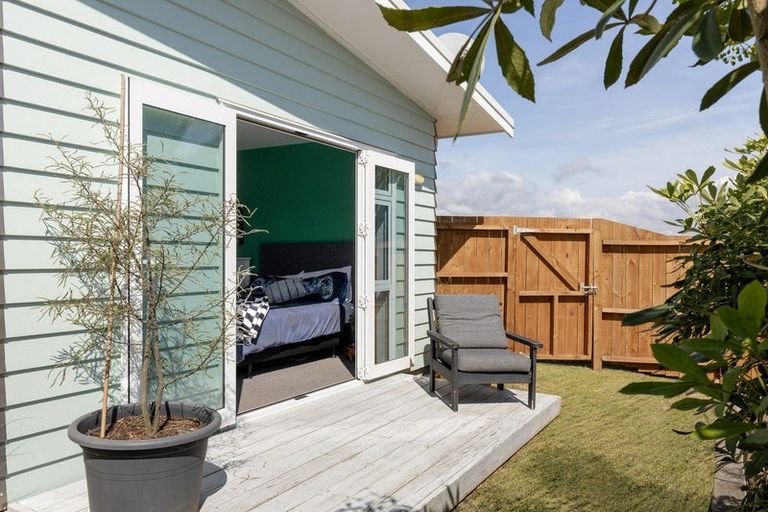 Photo of property in 32a Ohuirehe Road, Coastlands, Whakatane, 3120