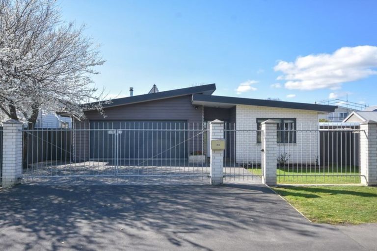 Photo of property in 23 Reid Avenue, Mosgiel, 9024