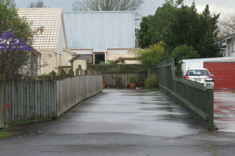 Photo of property in 39 Te Aroha Street, Hamilton East, Hamilton, 3216