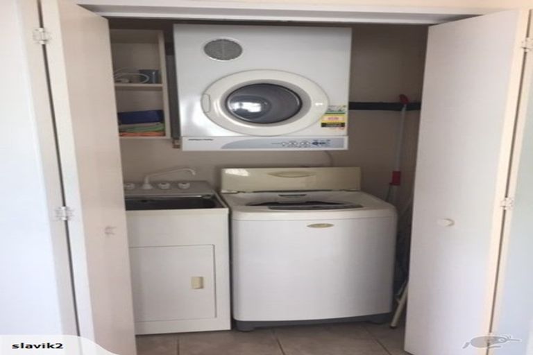 Photo of property in 2/94 Pretoria Street, Hutt Central, Lower Hutt, 5010