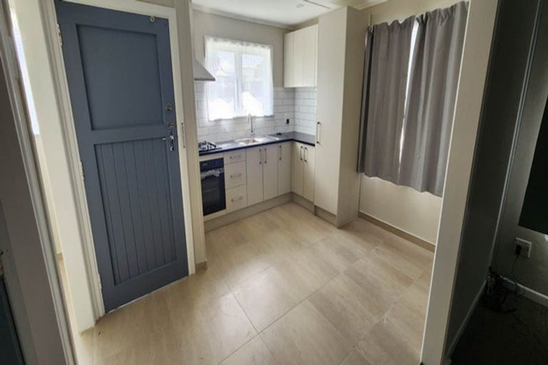 Photo of property in 273 Puhinui Road, Papatoetoe, Auckland, 2025