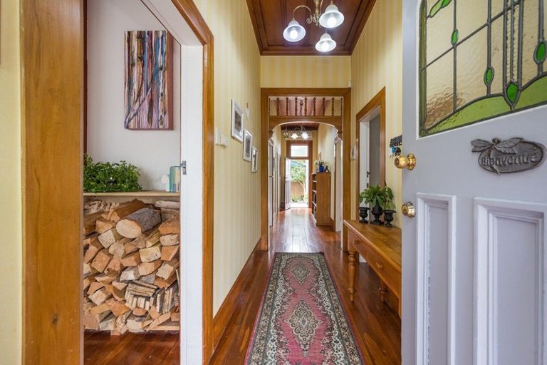 Photo of property in 39 Manson Street, Terrace End, Palmerston North, 4410