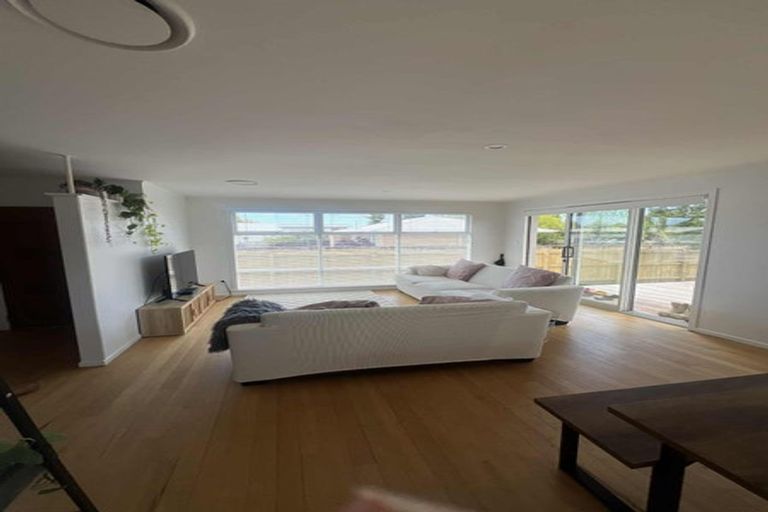 Photo of property in 73 Dunlop Road, Te Puke, 3119