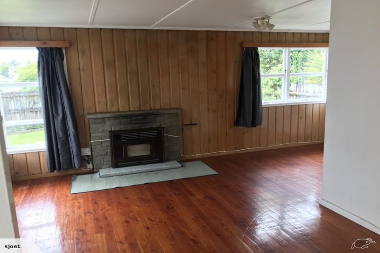 Photo of property in 53 Glendale Road, Glen Eden, Auckland, 0602