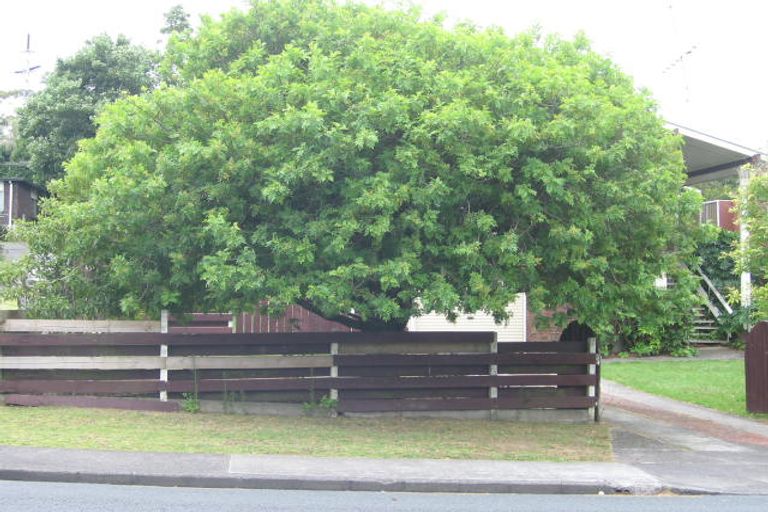 Photo of property in 53 Chartwell Avenue, Glenfield, Auckland, 0629