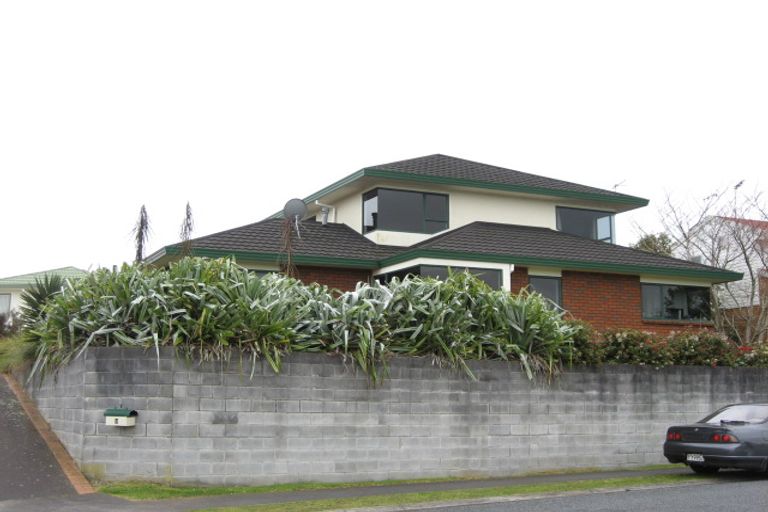 Photo of property in 9 Sandel Rise, Merrilands, New Plymouth, 4312