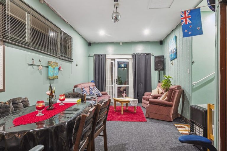 Photo of property in 376 Malfroy Road, Pomare, Rotorua, 3015