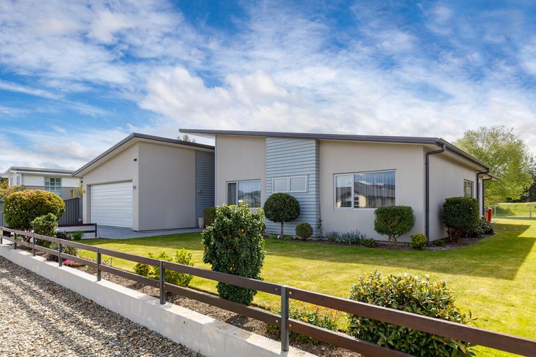 Photo of property in 42 Briar Crescent, Alexandra, 9320