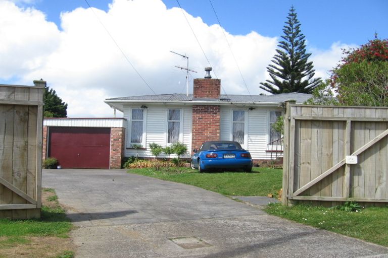 Photo of property in 10 Mcdonald Road, Papatoetoe, Auckland, 2025
