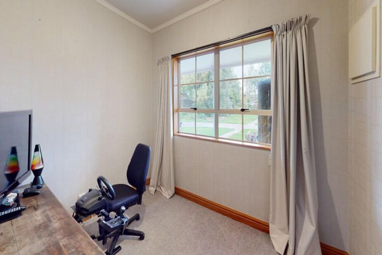 Photo of property in 153/155 High Street, Bulls, 4818