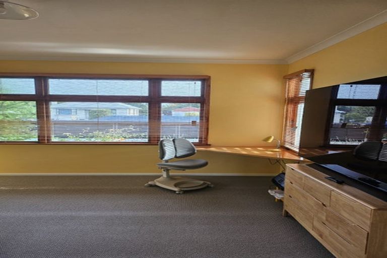 Photo of property in 48 Devon Street, Mossburn, 9792