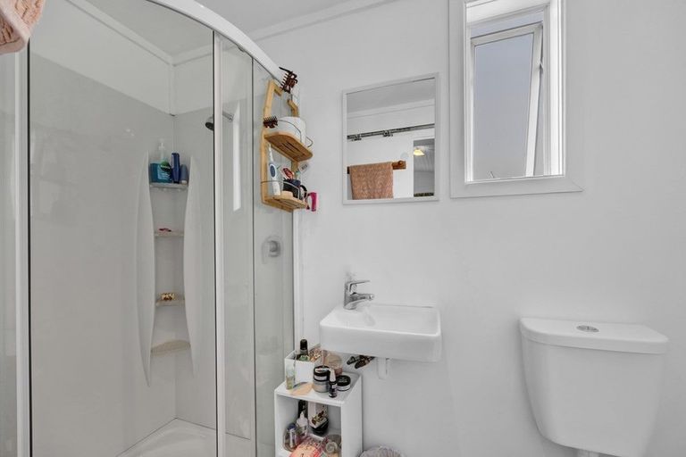 Photo of property in 433 Waihi Road, Normanby, Hawera, 4614