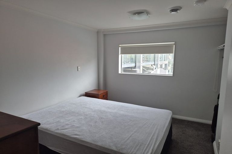 Photo of property in Monvie Apartments, 512/15 Holland Street, Te Aro, Wellington, 6011