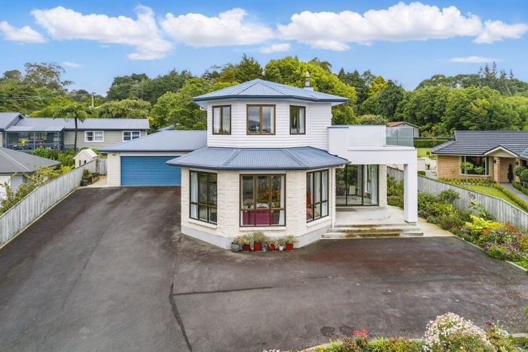 Photo of property in 19 Kauri Place, Pahiatua, 4910