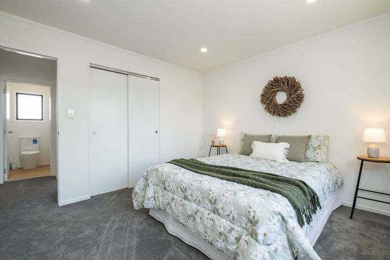 Photo of property in 2/14 Nathan Street, Tawa, Wellington, 5028