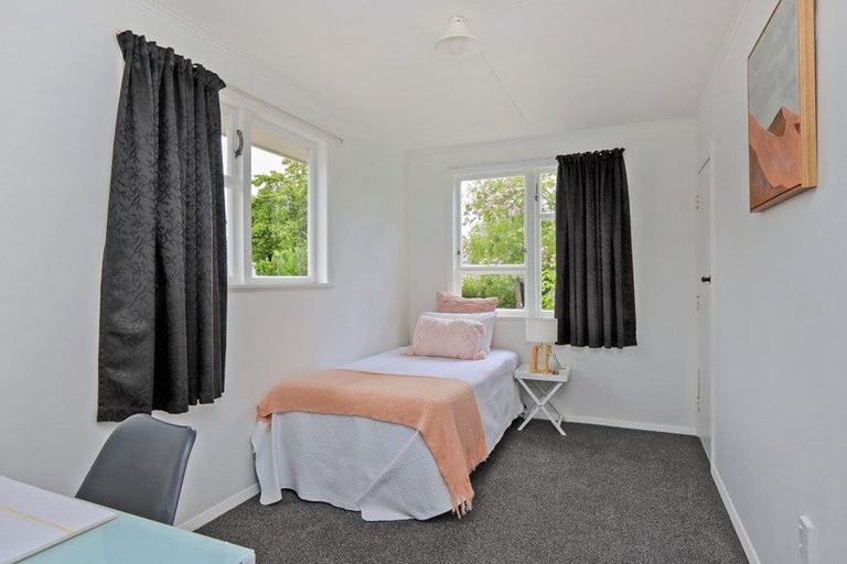 Photo of property in 25 Tasman Street, Havelock North, 4130