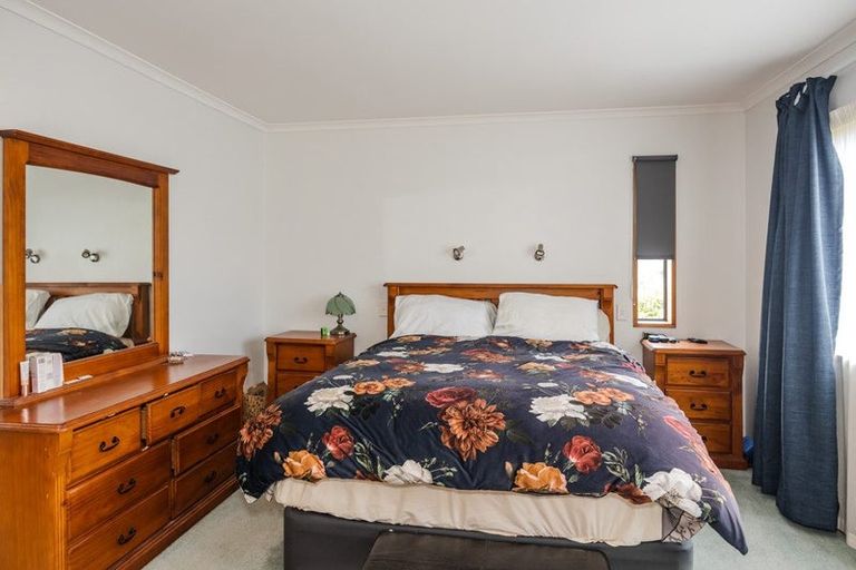 Photo of property in 22 Jessop Street, South Hill, Oamaru, 9400