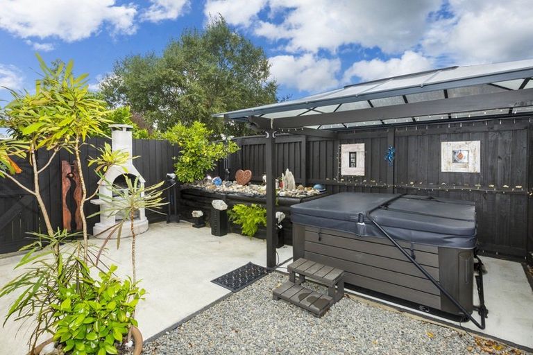 Photo of property in 163 California Drive, Totara Park, Upper Hutt, 5018