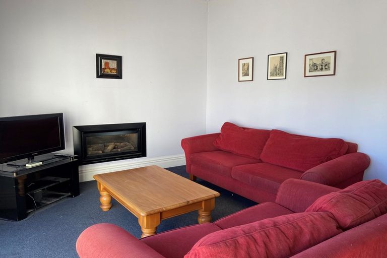 Photo of property in 10 Hiropi Street, Newtown, Wellington, 6021