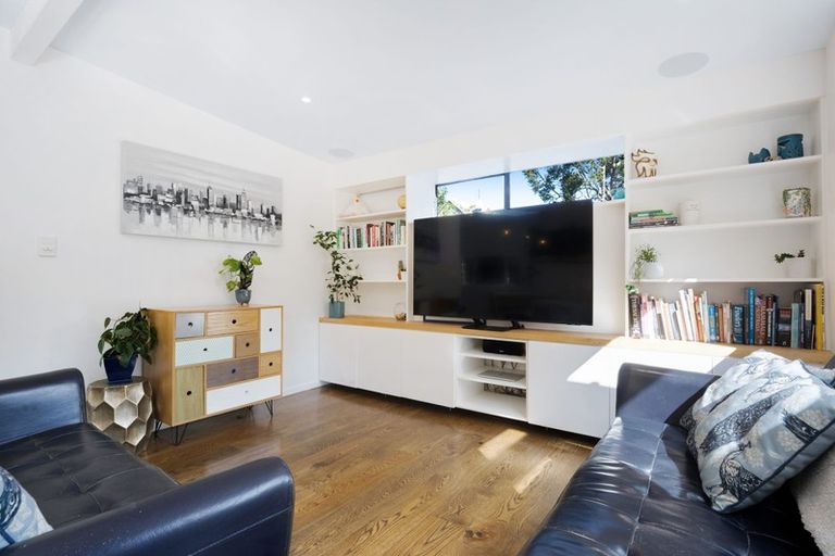 Photo of property in 78 Palmerston Road, Birkenhead, Auckland, 0626