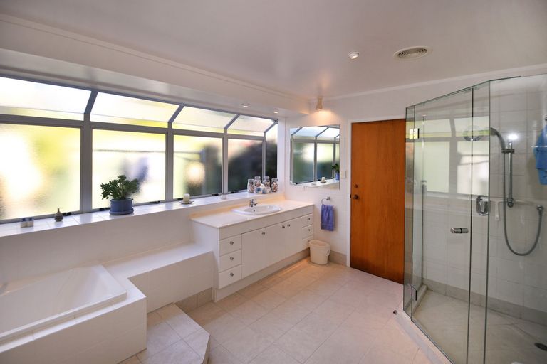 Photo of property in 103 Ridge Road, Howick, Auckland, 2014