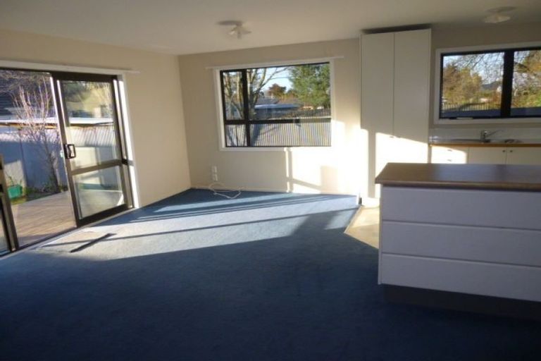 Photo of property in 15 Auburn Avenue, Upper Riccarton, Christchurch, 8041