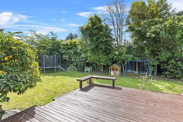 Photo of property in 12 Braemar Place, Avonside, Christchurch, 8061