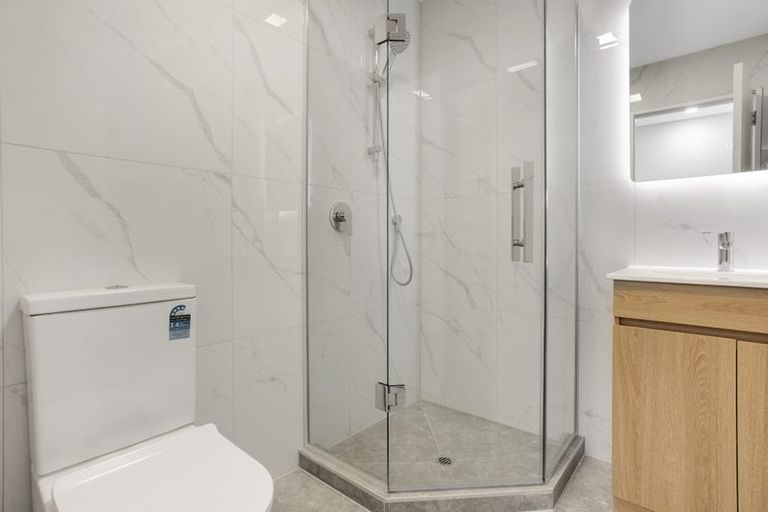 Photo of property in 11/196 Royal Road, Massey, Auckland, 0614