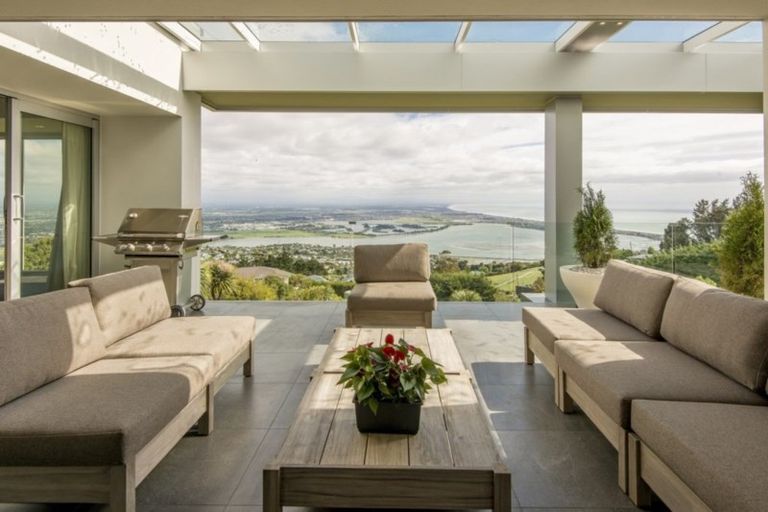 Photo of property in 405 Upper Major Hornbrook Road, Mount Pleasant, Christchurch, 8081